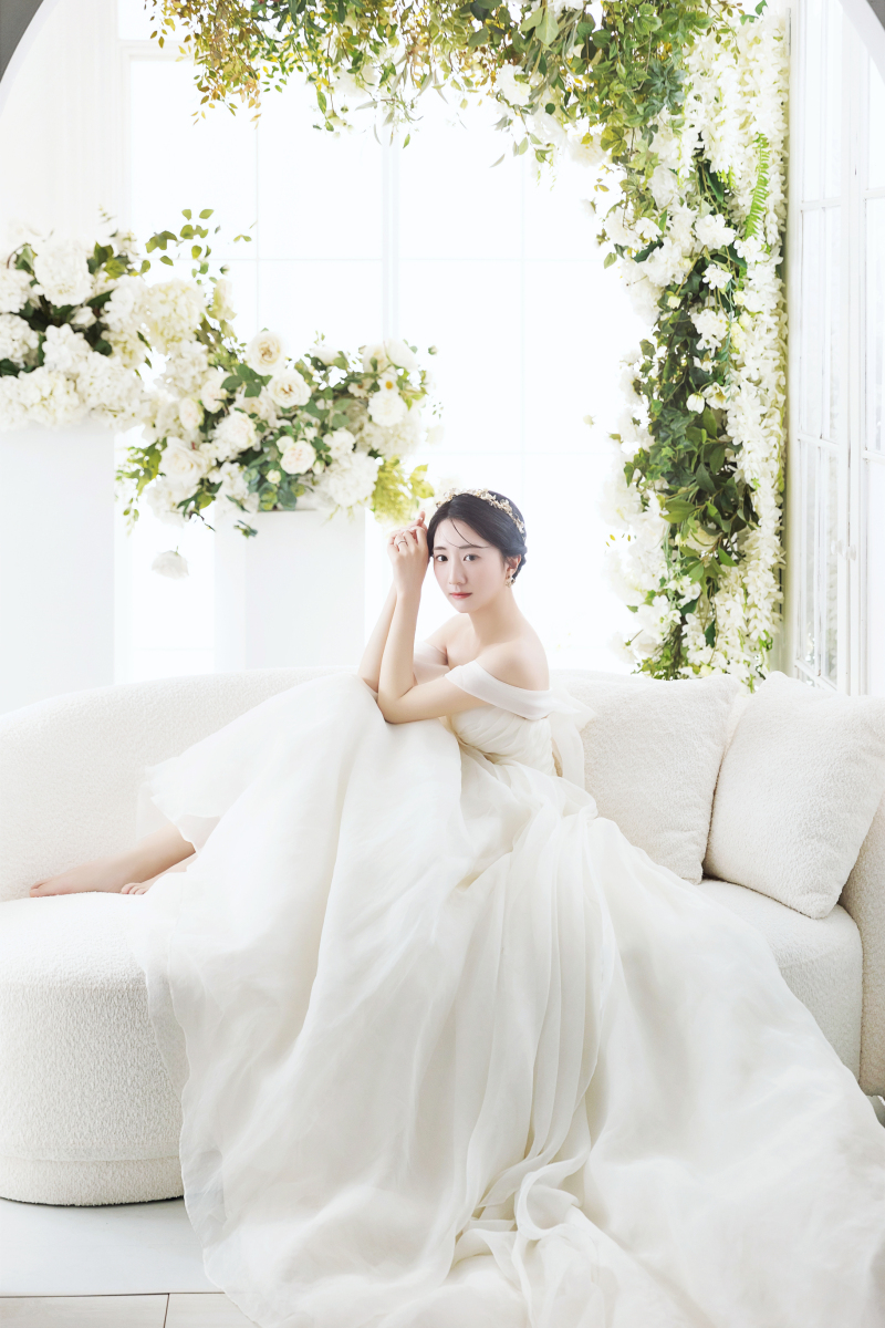 ソファーでソロショット