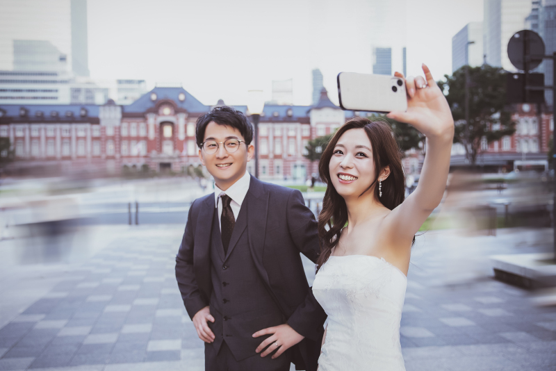 自撮りしているところを・・・♡