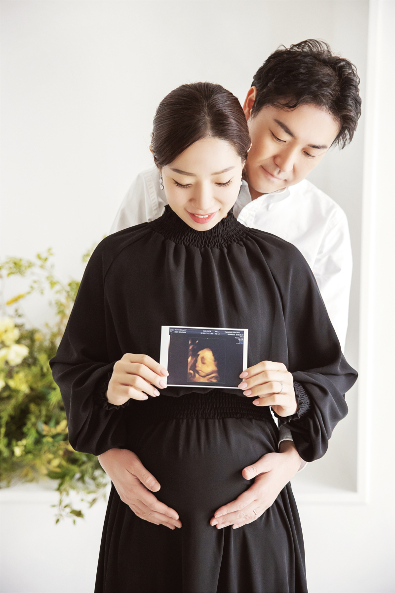 最後はお腹に手を当てて