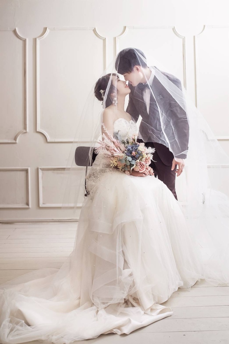 ベールをかぶって