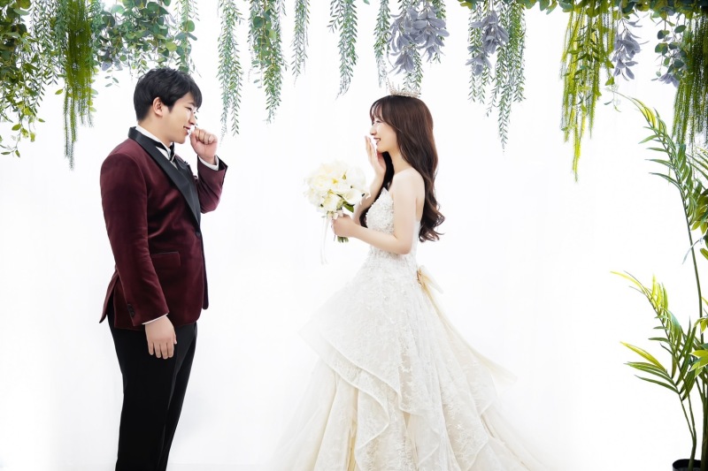 ドレス１着・カジュアル１着