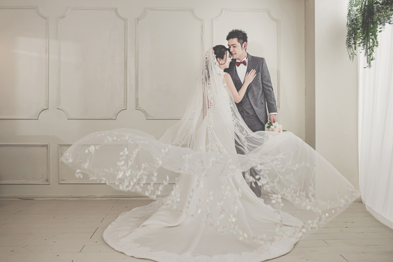 ベールを使っての撮影♡