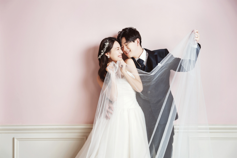 ベールを持って♬