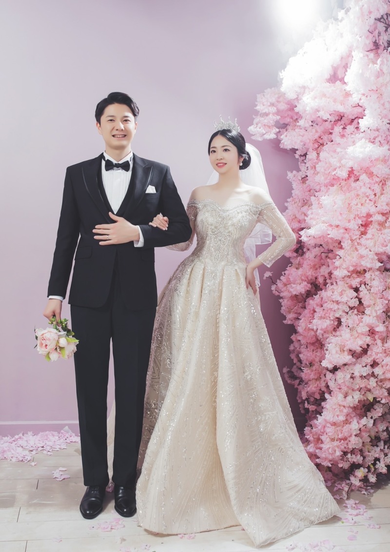 ピンクの背景でキュートに♡