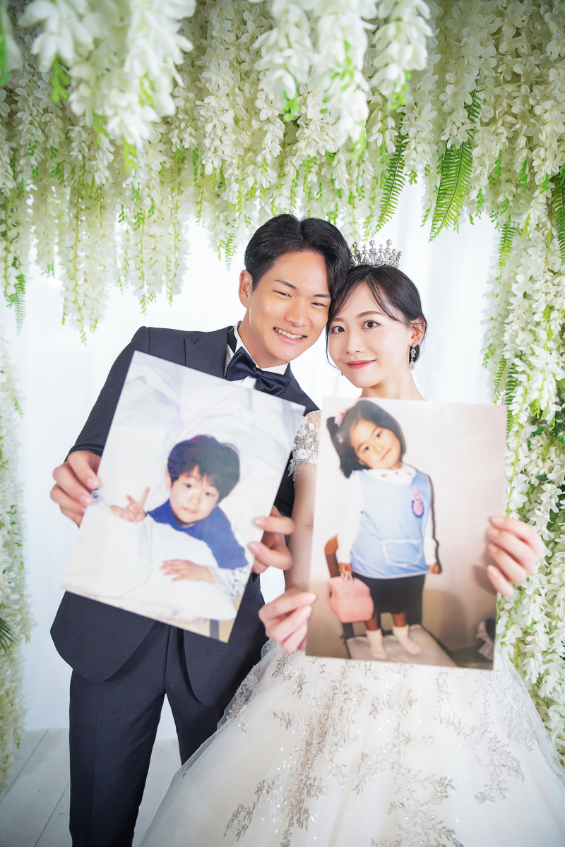 小さい頃のお写真を持って♬