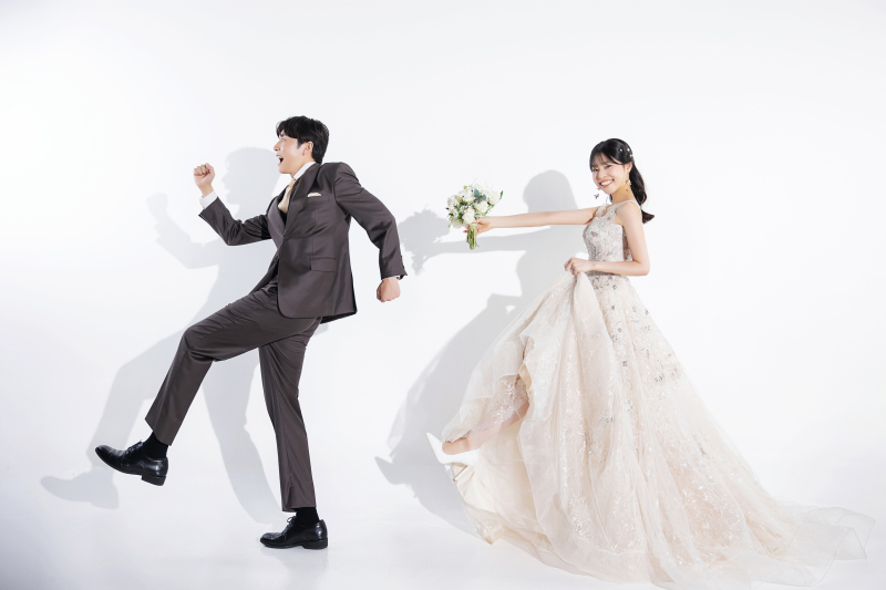 スタジオ3着・近隣ロケ1着