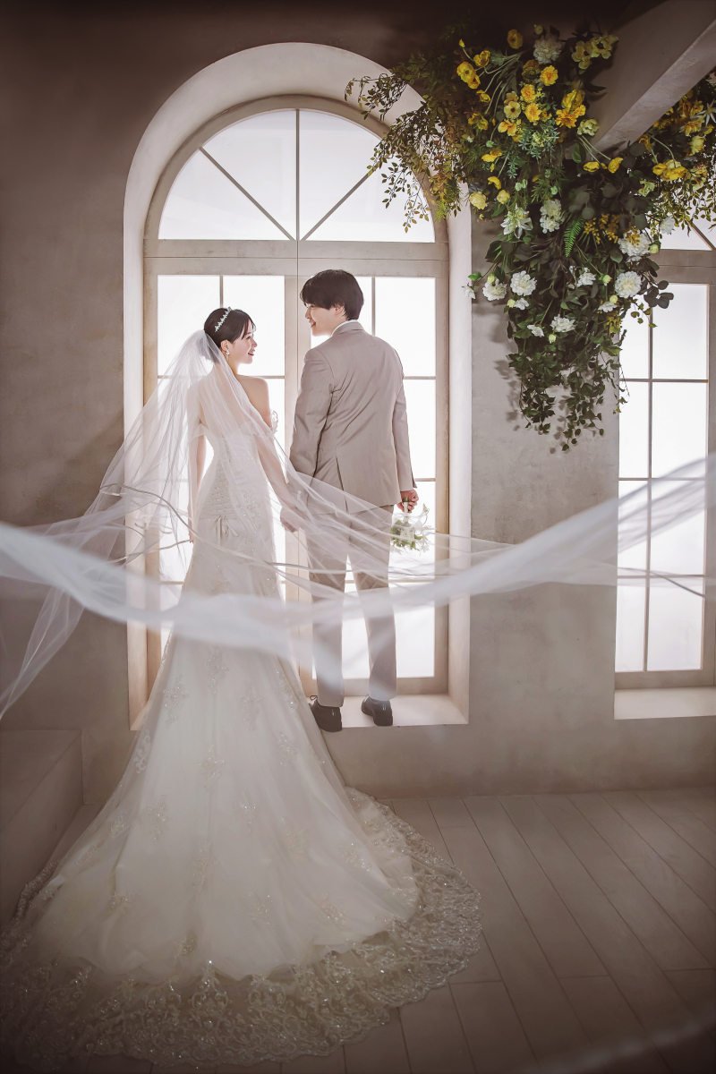 レースたっぷりマーメイドドレス