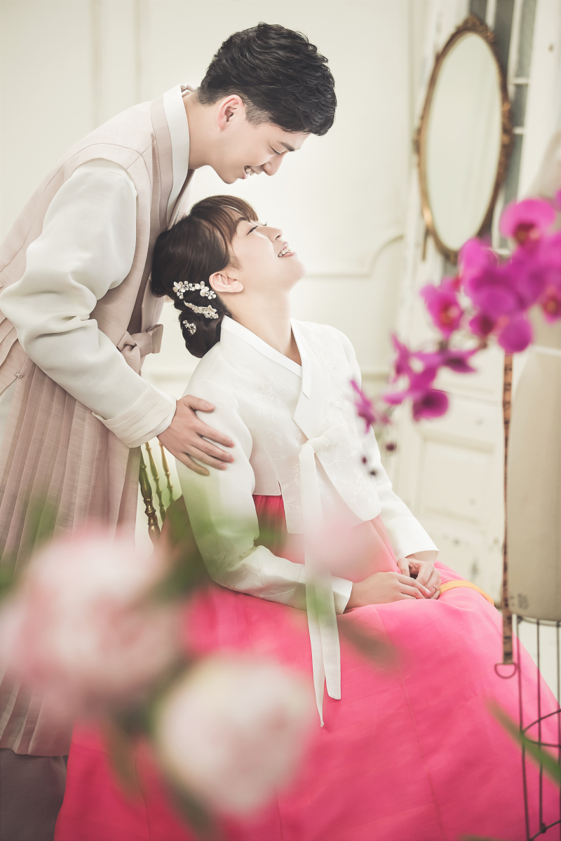 韓服から撮影スタート！