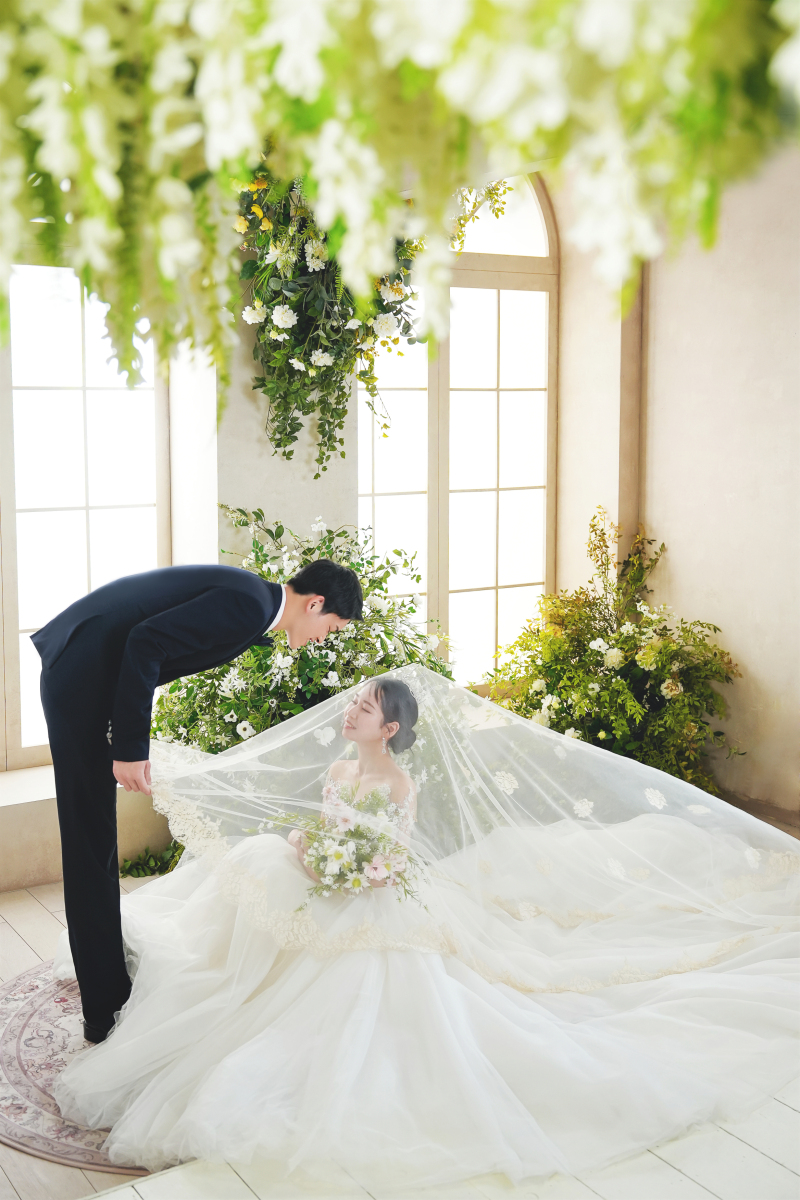 ベールを被って♡