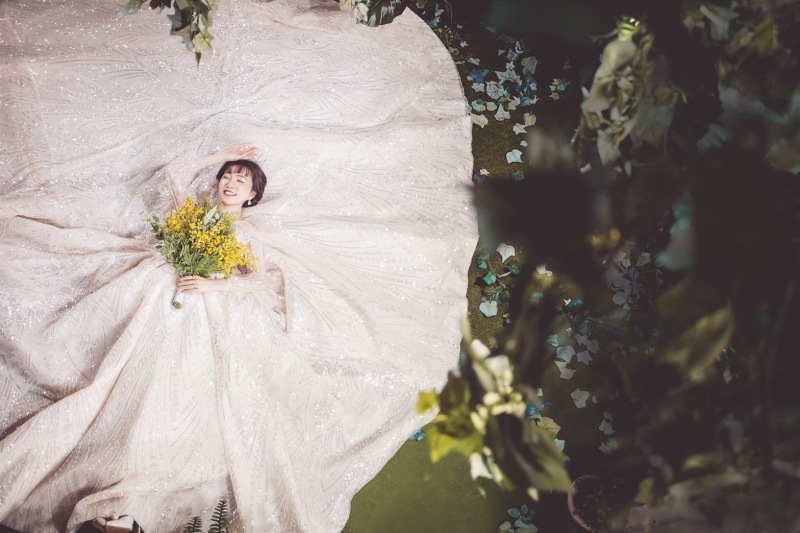 ドレスを広げて♪