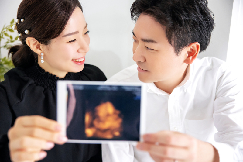 エコー写真でスリーショット