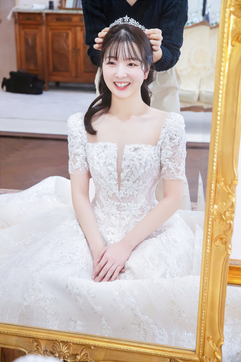 挙式用ドレスで