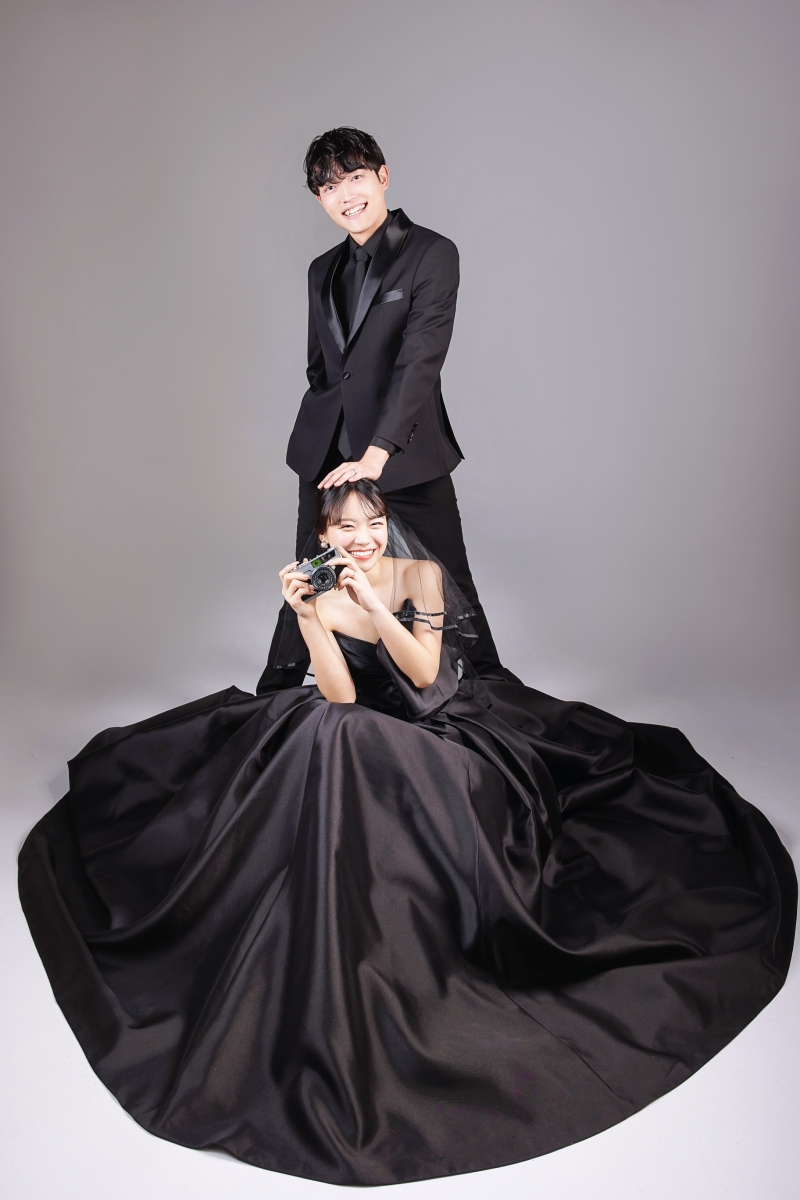 シンプルな白背景で