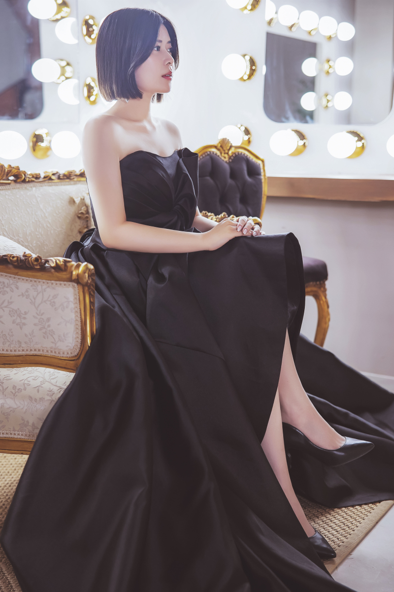 ソファーに座って♪