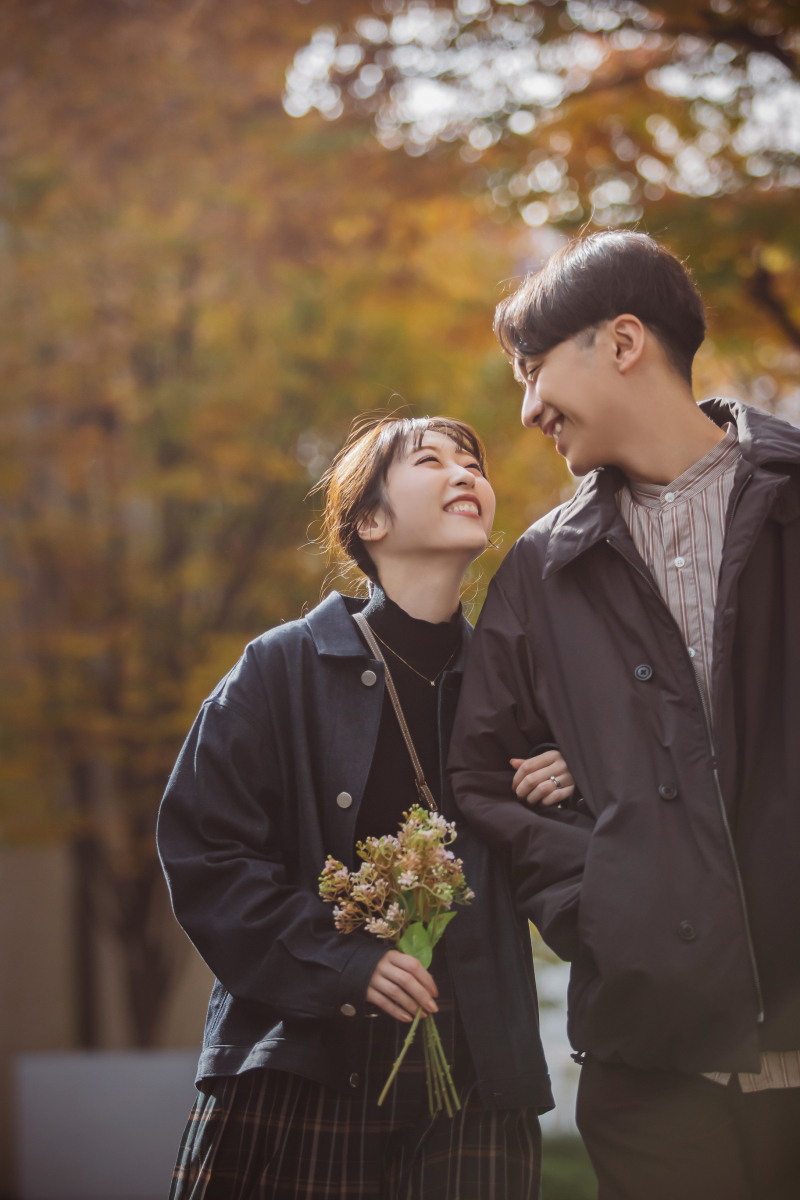 カジュアルに着替えて