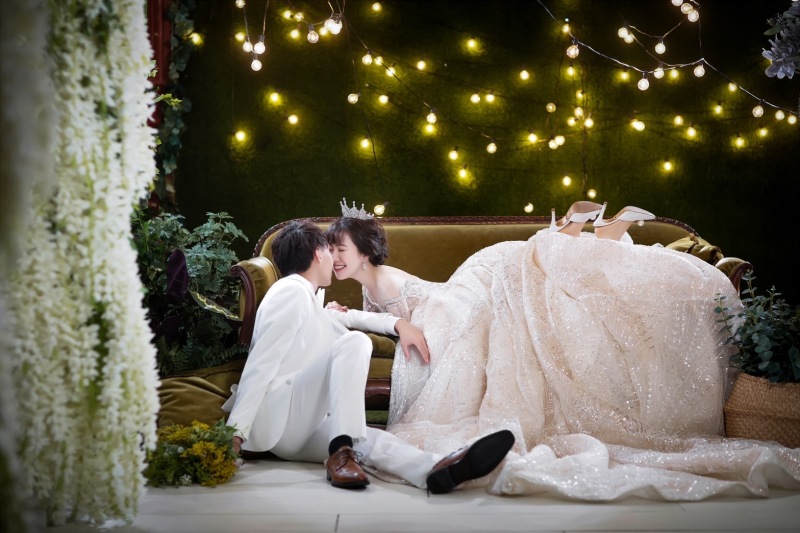 ソファーに寝転んで♡