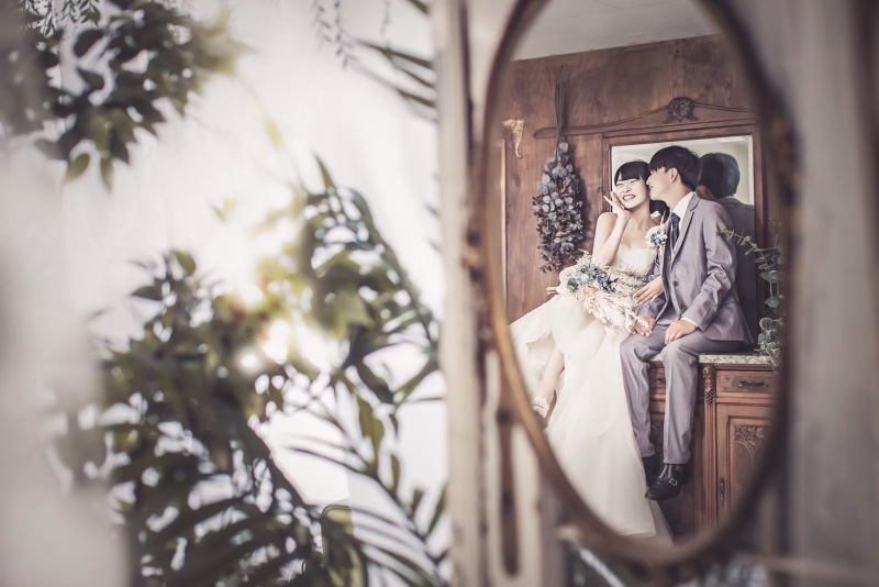 鏡越しのお二人