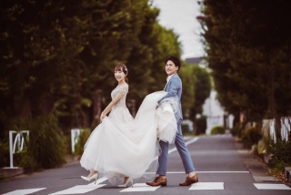 ドレス2着・カジュアル１着