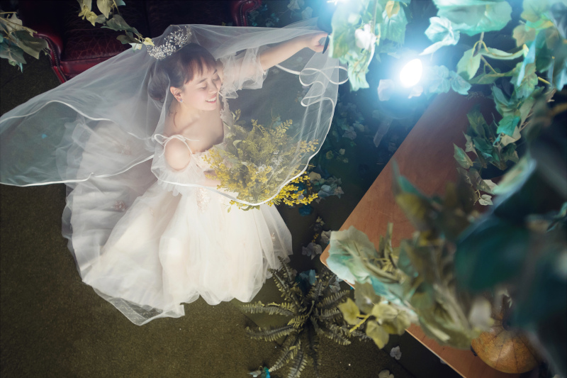 上からベールを被って♪