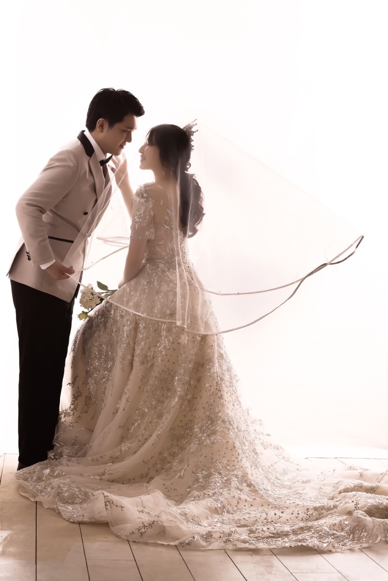 ベールを被って♡