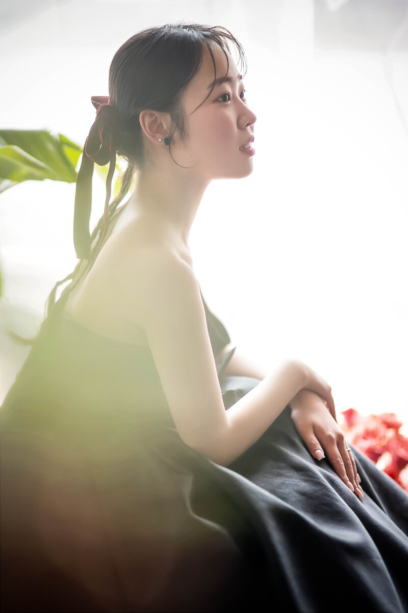 ブラックドレスに