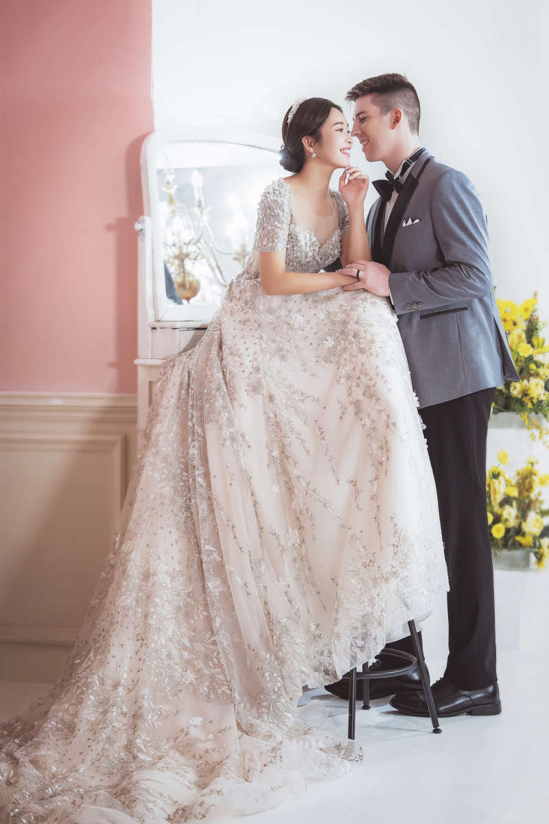 鼻先をくっつけて・・・♡