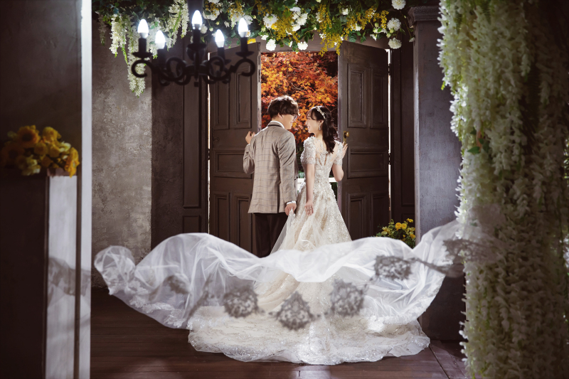 ドレスをふわっと♪