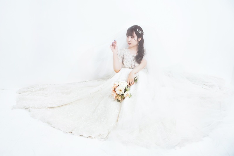 ベールを被って♡