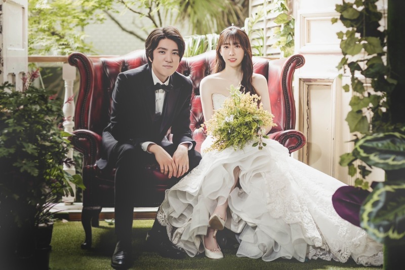 ソファーに座って♫