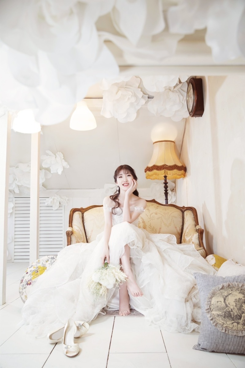 頬杖をついて・・・♪