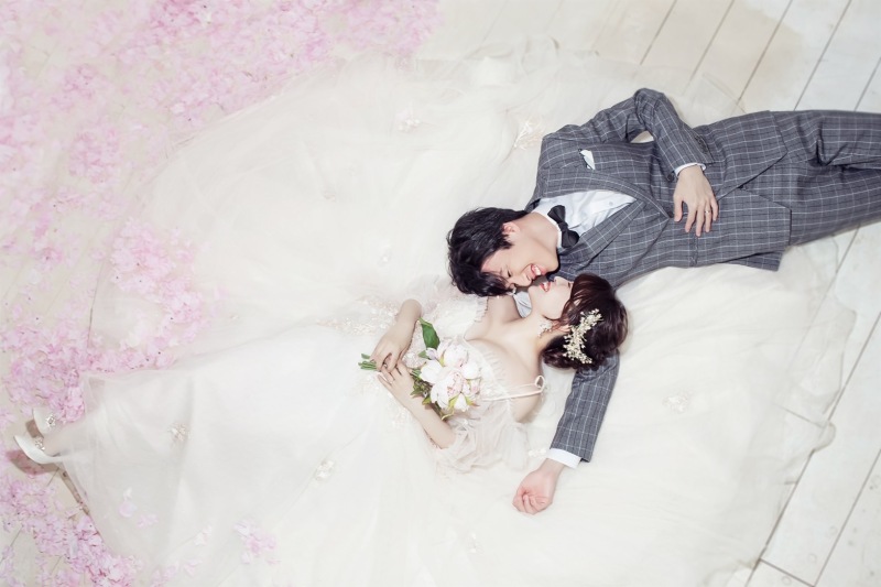 寝転びシーン♡