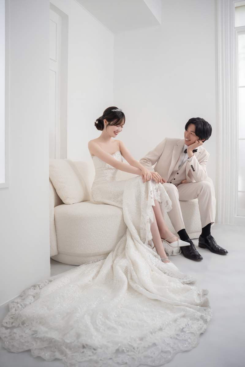 ソファに座ってワンカット♪
