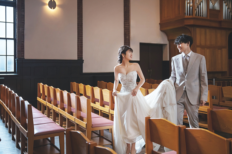 ドレスをもってあげて♪