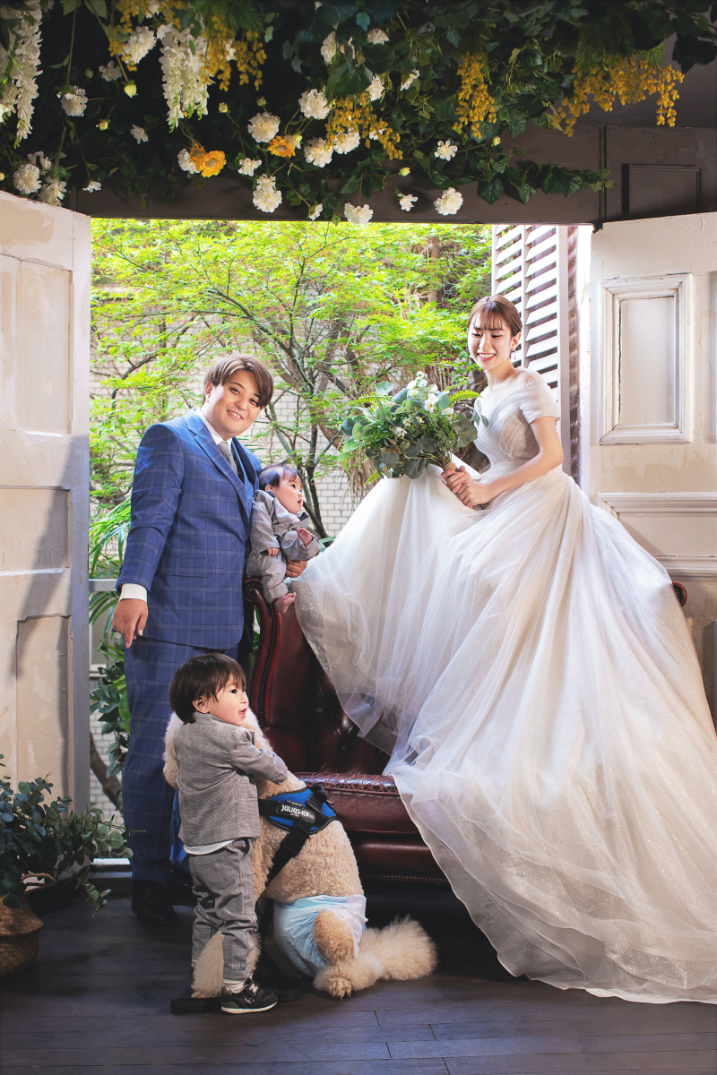 ソファーに座って♪