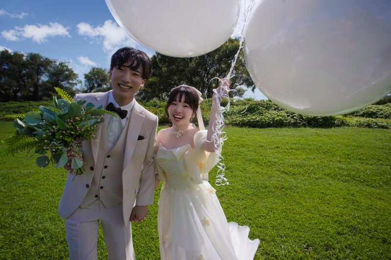 カメラに向かって!