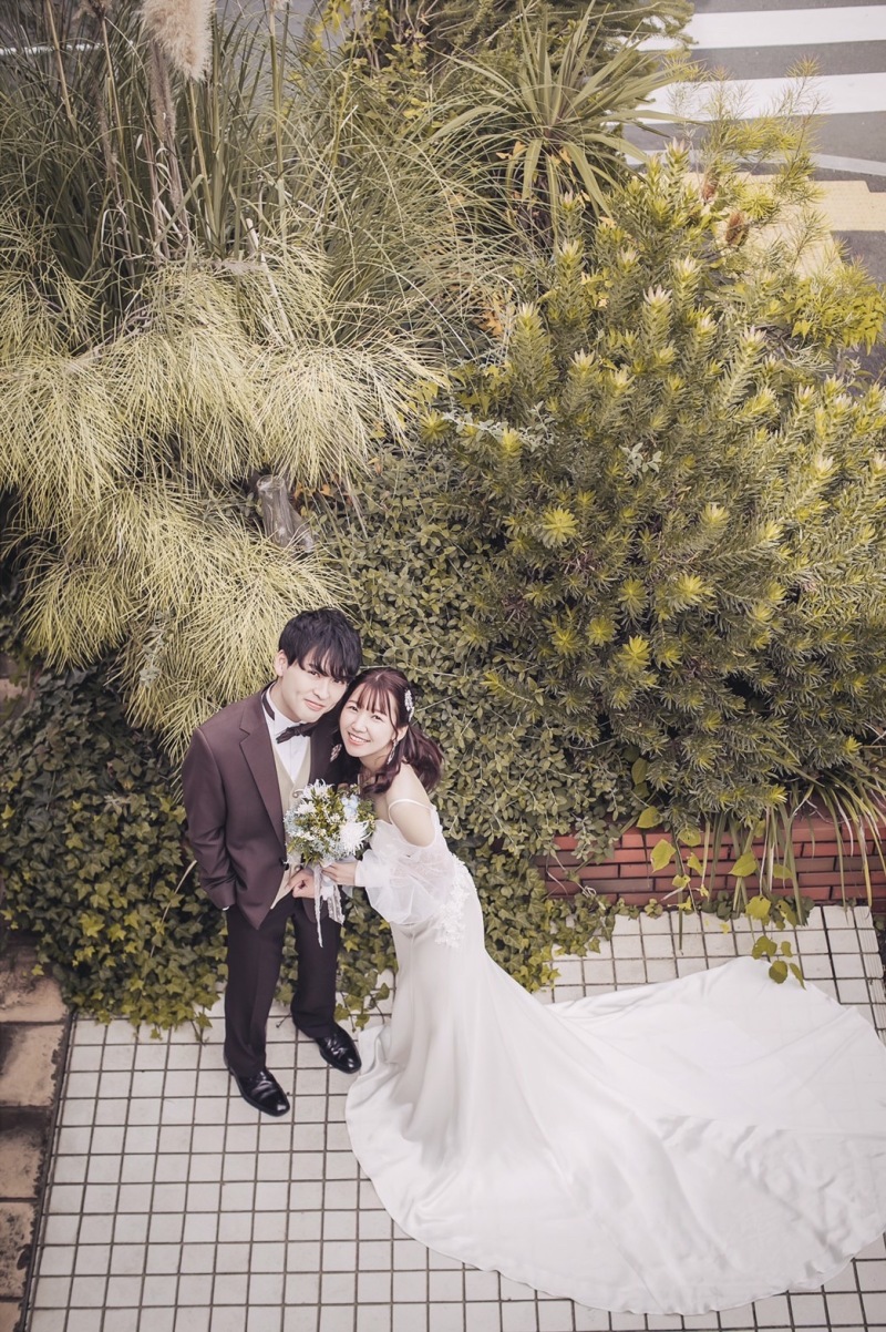 大きな緑の前で