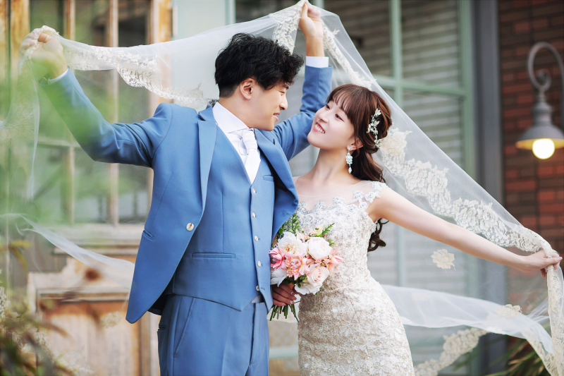 ベールを持って♬