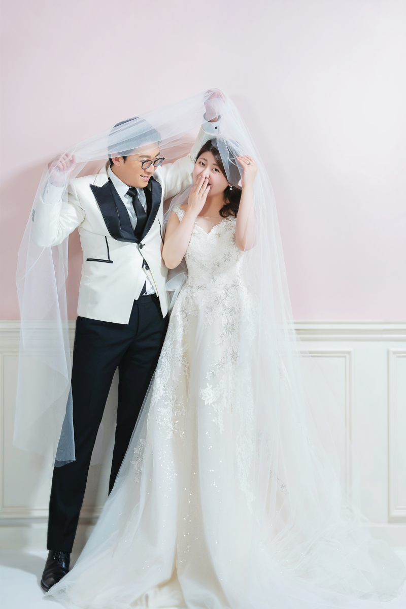 ベールを被って♡