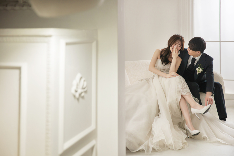 白いお部屋でワンカット♪