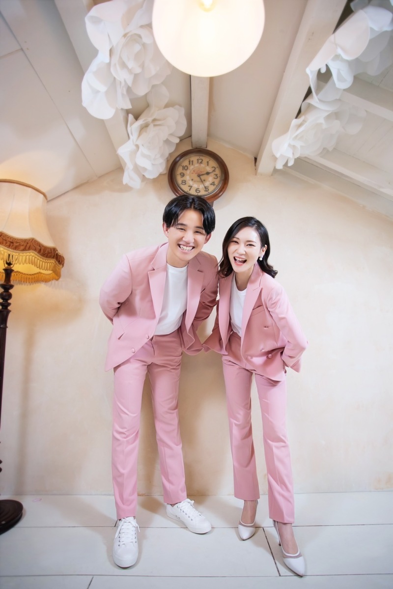 最後はウェディングスーツで！