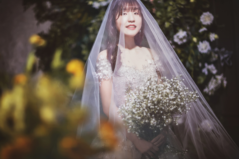 ベールを被って♡