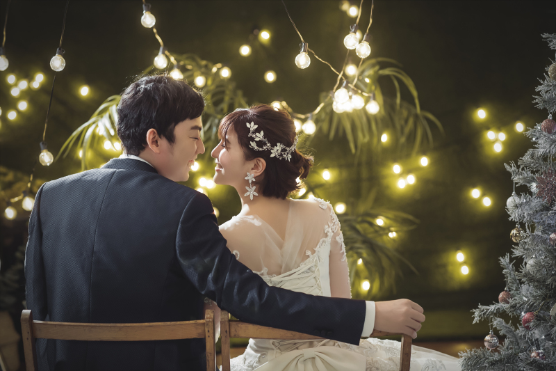 イルミネーションの中で