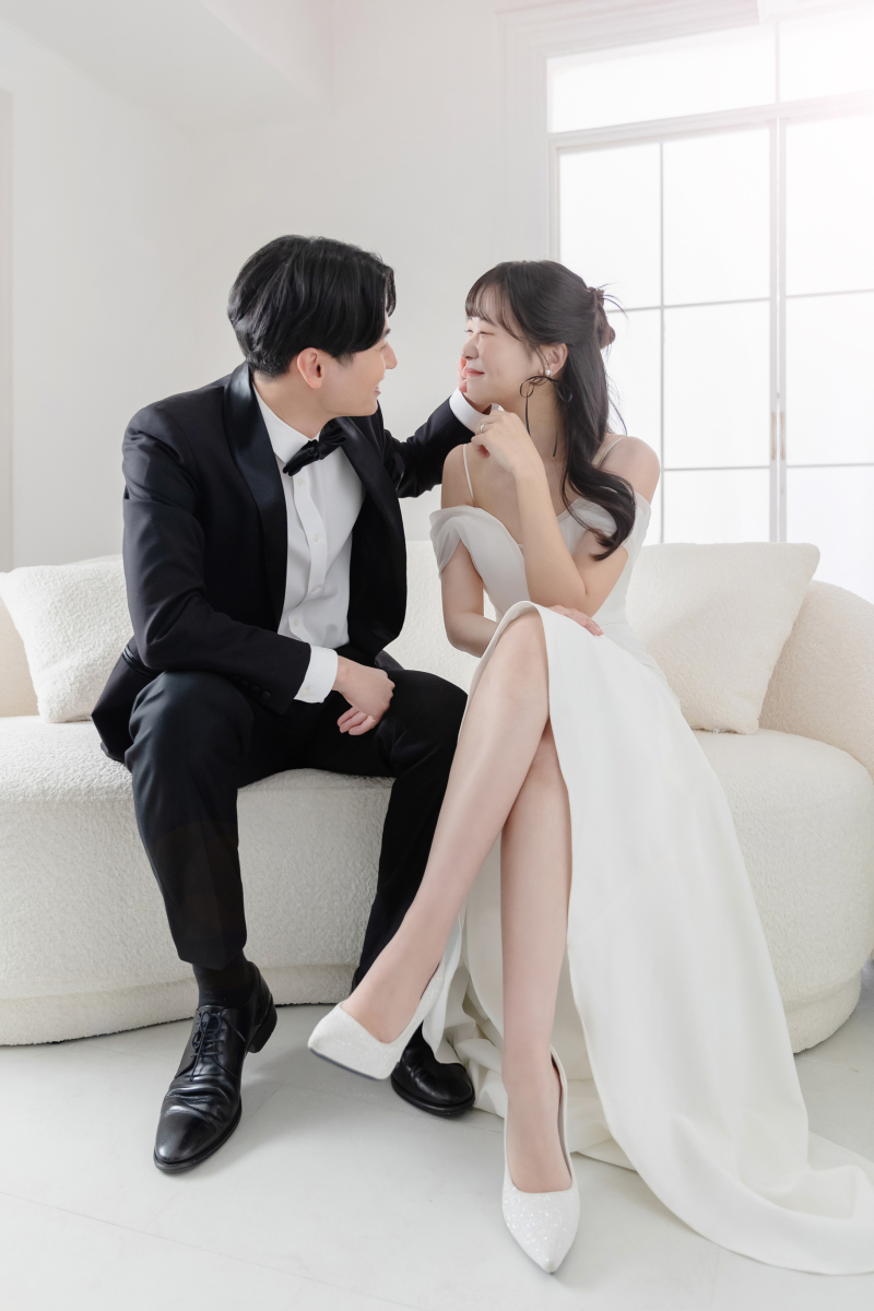 ソファーシーン