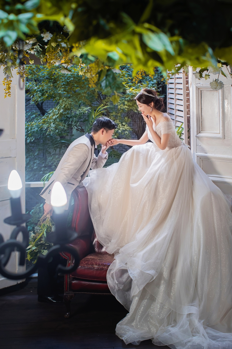 ソファーに座って♡