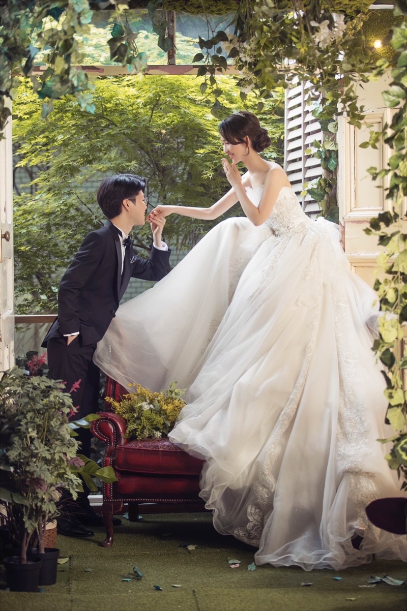 扉前での撮影♡