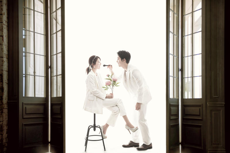 メイクをしてあげるシーンも♩