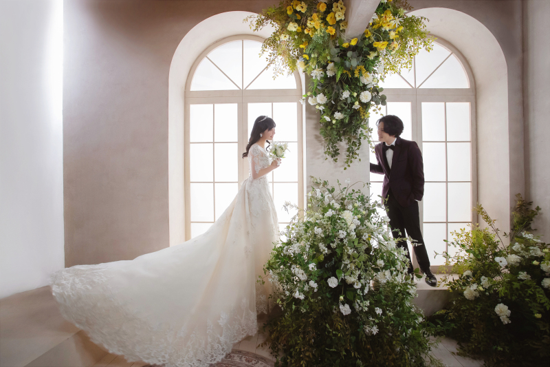 ドレスを投げて♪