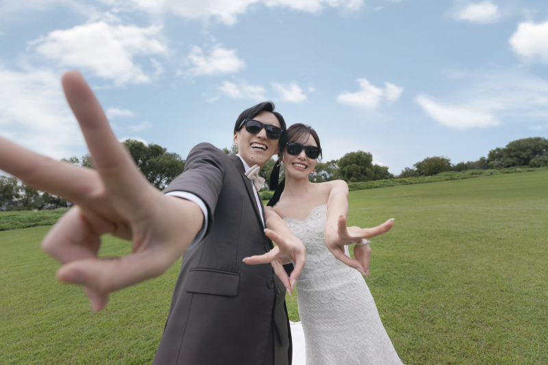 サングラスをかけて♪