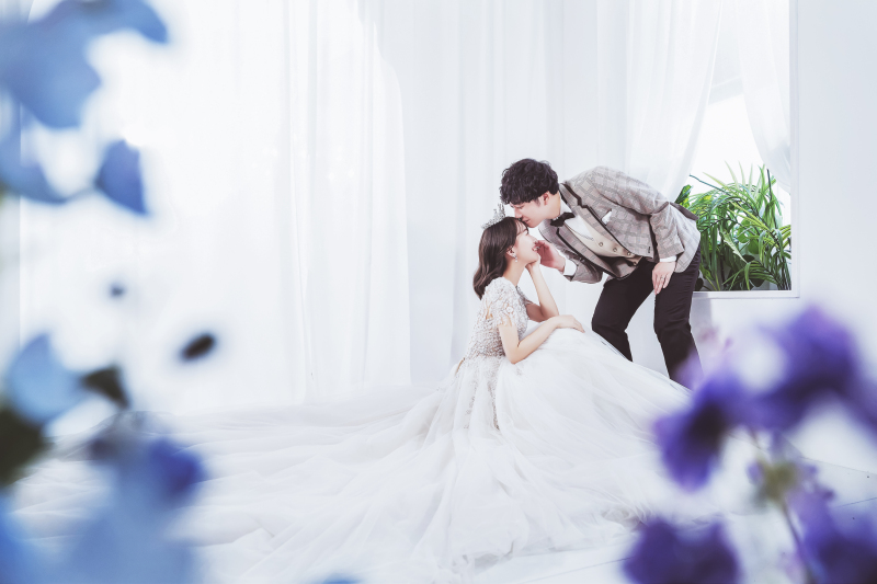 青いお花に囲まれて・・・♡