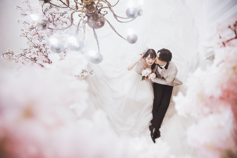 シャンデリアの下で・・・♡